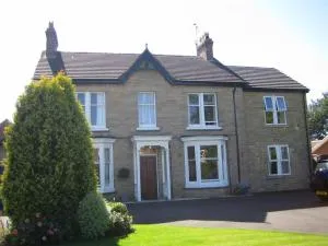 The Poplars Rooms & Cottages - Topcliffe