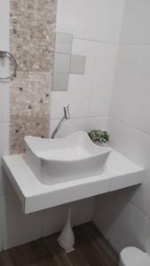 Otimo rancho com churrasqueira - Miguelopolis SP