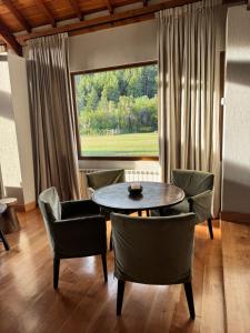 El Pedregoso Flights & Lodge