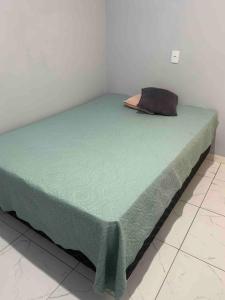 Casa nos fundos a 50 metros do mar!