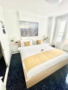 Entire Place in West Ny, NJ12 mints from NYcity