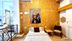 Soho Boho Apartments - with sunny rooftop terrace and fiber optic internet