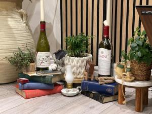 Flat to chill Adult Only