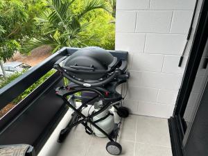 Stylish unit convenient location