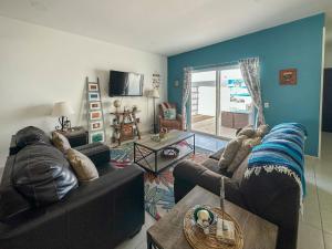 Modern 3BR Family Escape