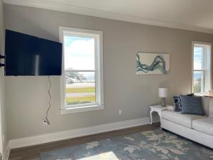 Brand New Beach Retreat