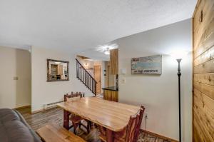 Ski Camelback Mountain