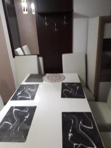 Apartments with parking space Zadar - 23692