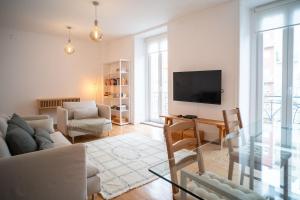 Private terrace & city view at Príncipe Real