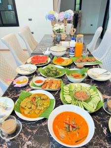 Private Pool Villa Resort style, Heart in bkk ,metro,cabaret show,RCA, jodd fair,chatuchak