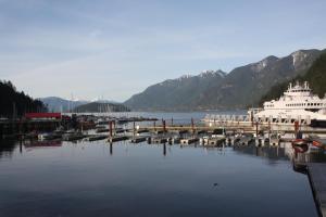 The Classic Horseshoe Bay Motel