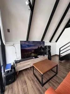 A-Frame Cabin Staycation with Pool and Jacuzzi - Sariaya