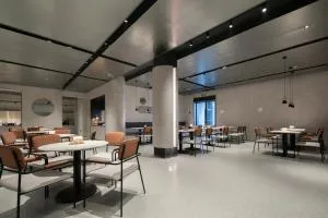 武汉黄鹤楼长江大桥亚朵X酒店 - 汉阳 武汉黄鹤楼长江大桥亚朵X酒店 - 汉阳