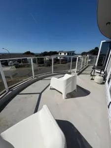 The lookout - Bell Block