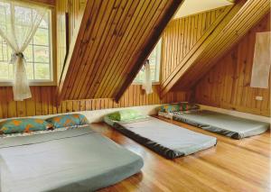 American Style Cabin at CARL INN