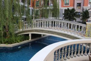 Espana Condo Resort Pattaya