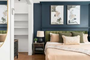 1BR Apartment Near Queen West