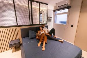 Luxury penthouse with Jacuzzi and AC, North Medellin