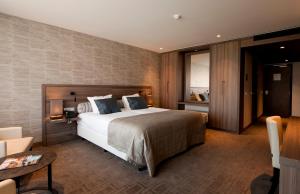 Superior Twin Room room in Van der Valk Hotel Hengelo