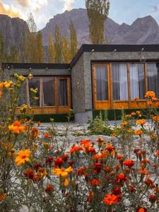 Yeti Resort Hunder