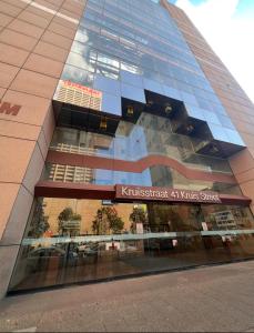 Colosseum Apartments