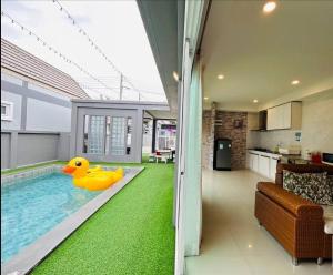 Funny Hua-Hin Pool Villa from beach 4km