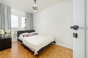 Przytulny Apartament z Wanną Blisko Parku we Wrocławiu by Noclegi Renters