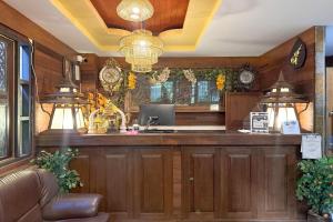 Chiangmai Lanna & Modern Loft Hotel