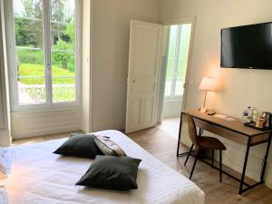 Hotels Grand Hotel de Bourbon-Lancy - Spa et Restaurant - Logis : photos des chambres