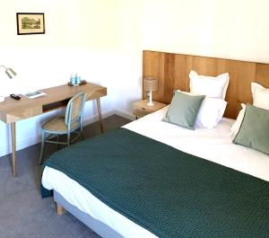 Hotels Chateau de Roques : photos des chambres