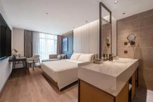 Atour Hotel Hangzhou Xixi West Lake District Cultural and Sports Center - Bajiaoting