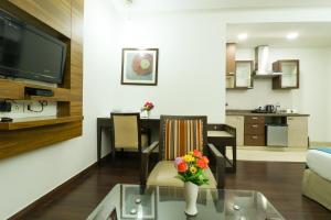 Convenient Executive Studio Near MG Road Metro