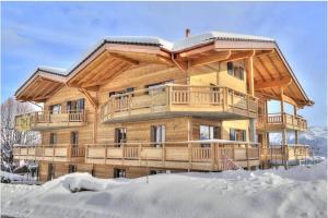 Loft de luxe en attique avec vues panoramiques - 4hvězdičkové hotely ve městě Vionnaz