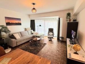 App met prachtige zeezichten op 1min van strand