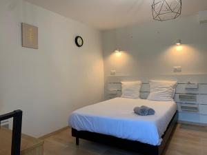 Appartements Cosy Corbeil Studio RerD 700m N7 : photos des chambres