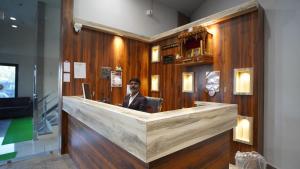 Aravali Hotel and Restaurant