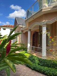 skyport villa