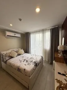 Modern and Cozy Studio Unit with Balcony Near Ayala Center - Tabok