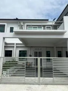 homestay SA - Kampong Tanjong Laboh