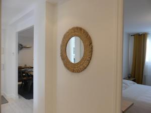 Appartements bright modern, near center and 10 min from beaches : photos des chambres
