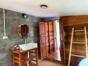 Sleep with Elephants Homestay