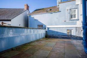 Skokholm Apartment - 3 Bedroom Apartment - Tenby