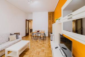 Cozy Home - 2 bedrooms apartment