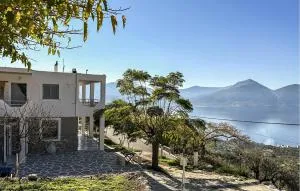 Nice Apartment In Methana With Wifi - 爱琴娜岛