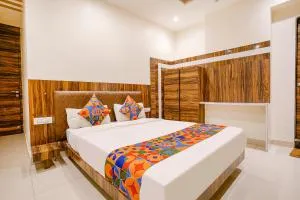 FabHotel Silver Cloud - Bapane