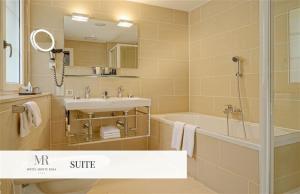 Monte Rosa Suite room in Monte Rosa Boutique Hotel