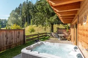 Wellness Chalet mit Whirlpool und Sauna bei Salzburg und Berchtesgaden - Вальс