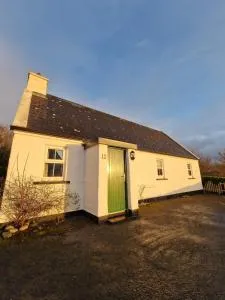 Traditional 2 Bedroom Cottage - Mullagh