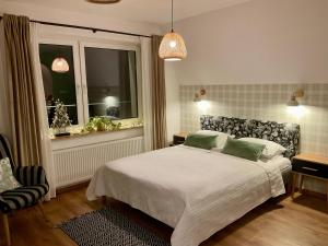 Domek Koziołek przy szlaku, Szyndzielnia, Klimczok, Szczyrk, Bania