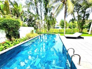 VILLA 5 BED ROOMS SANCTUARY HỒ TRÀM, gần biển CÁCH BIỂN CHỈ 20 MÉT
